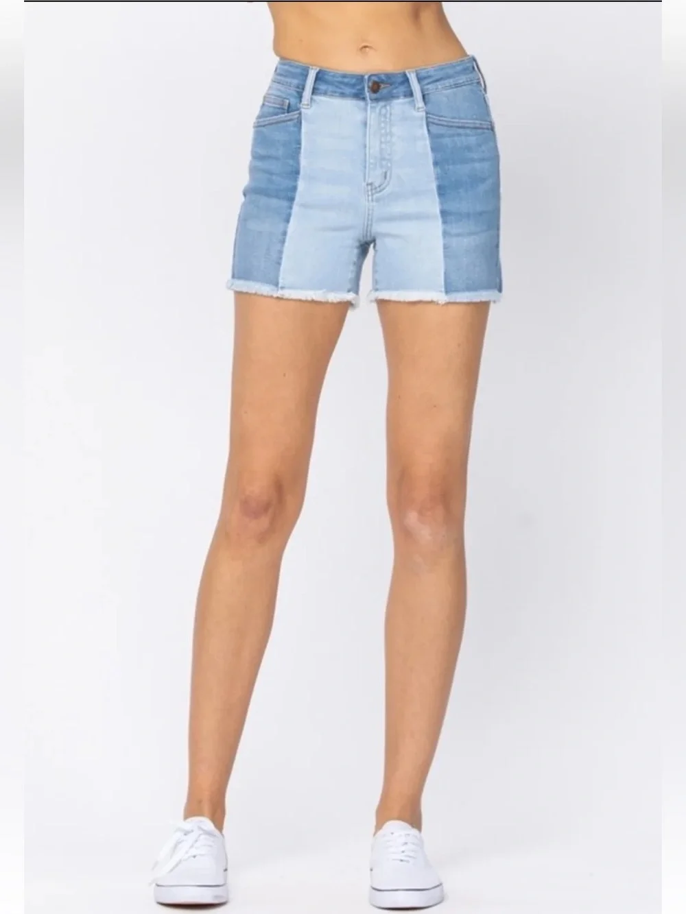 Judy Blue Two-Tone Denim Bessie Shorts Size Large